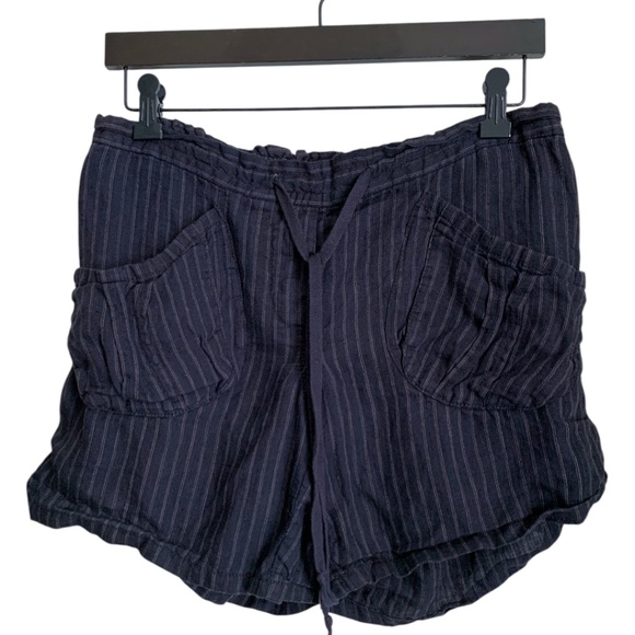 Free People Womens Linen Shorts Size 8 Navy with White Stripes - Picture 1 of 6
